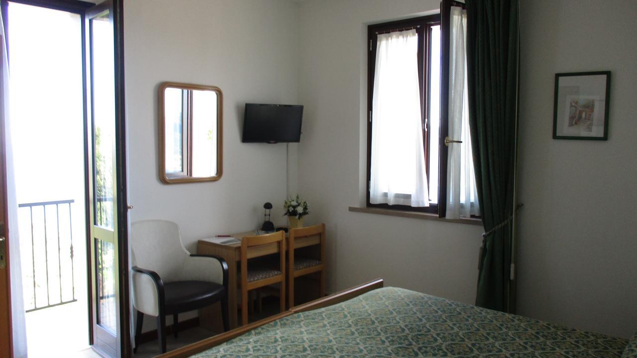 San Remo Hotel 2*
